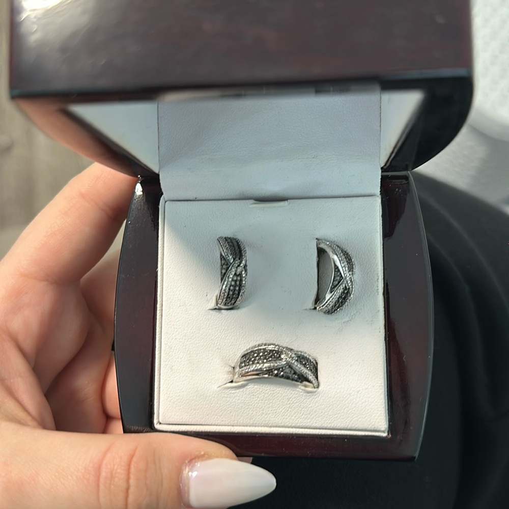 Sterling Silverr 2 piece diamond earring and ring set.